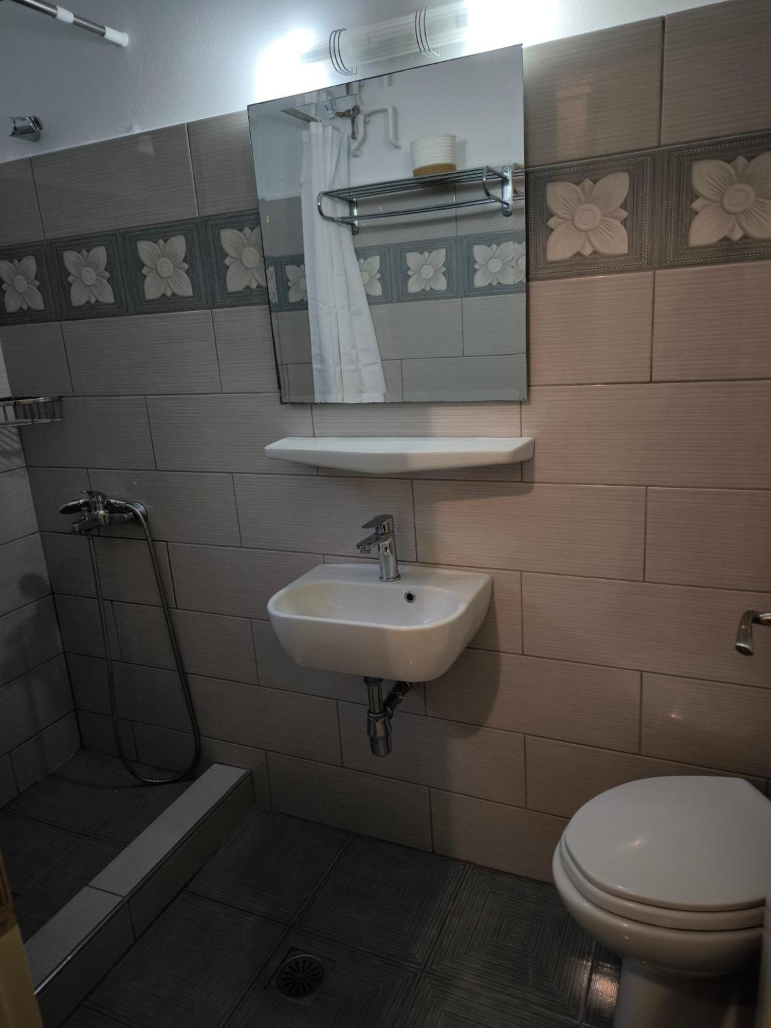 Maro'S Apartments Argostolion Dış mekan fotoğraf