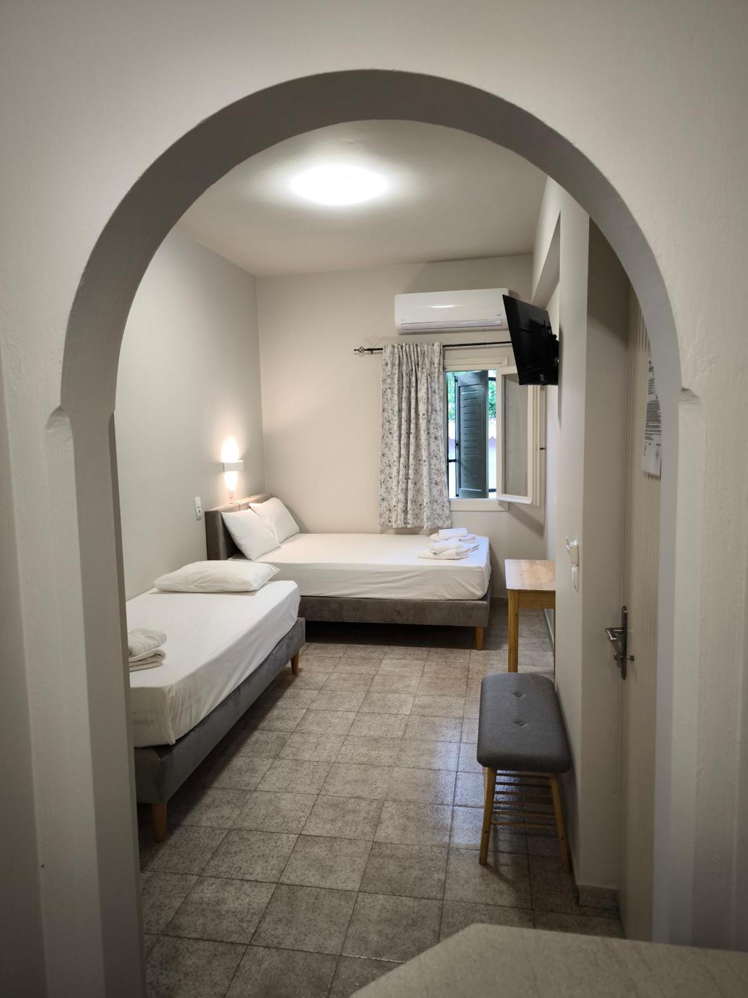 Maro'S Apartments Argostolion Dış mekan fotoğraf