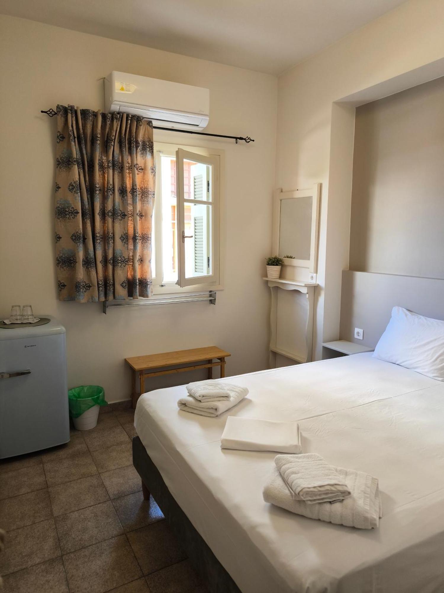 Maro'S Apartments Argostolion Dış mekan fotoğraf